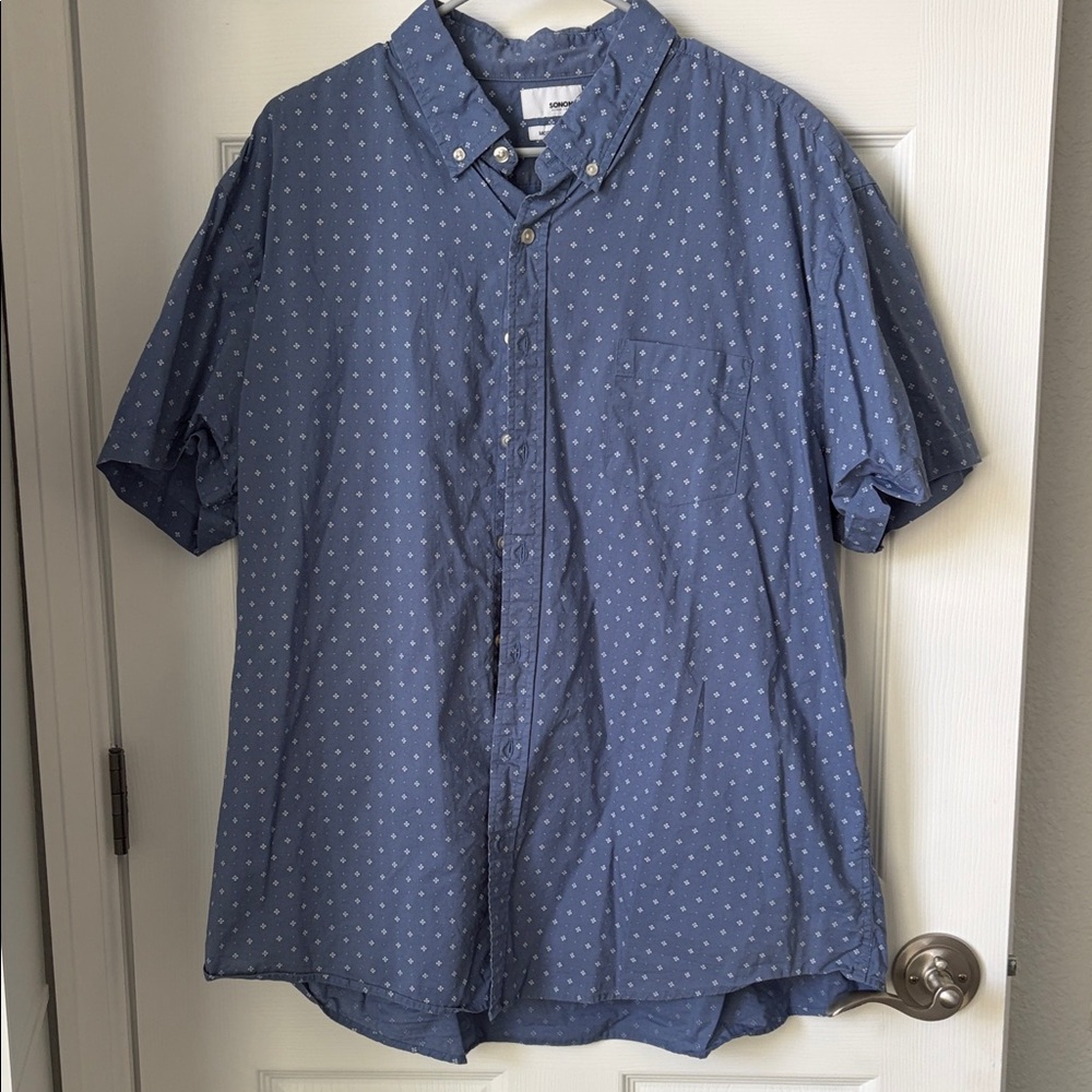 Sonoma Short-Sleeve Button-Down Shirt in Blue with Micro Dot Print